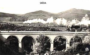 Saida 006- Train sortant de la gare